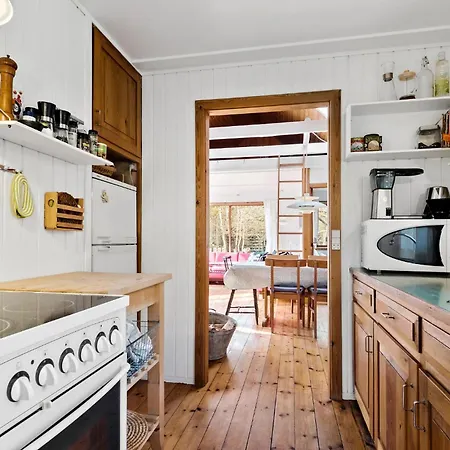 3 Bedroom Lovely In Sjaellands Odde * Tjørneholm